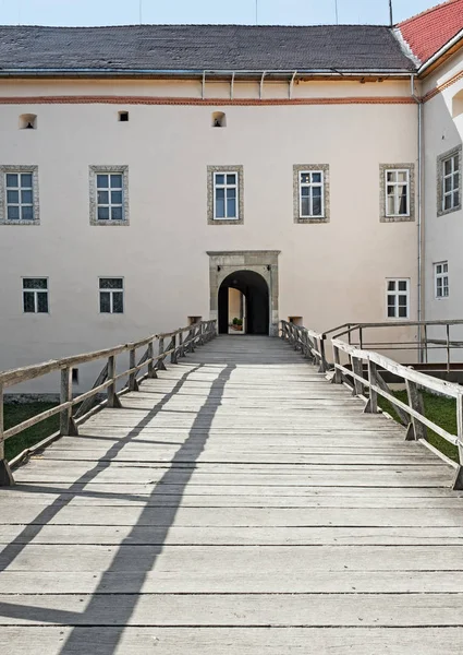 A ponte de Uzhhorod, Ungvar, na Ucrânia — Fotografia de Stock