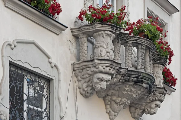 Vackra Gamla Balkongen Gammal Byggnad Art Nouveau Torget Lviv Ukraina — Stockfoto