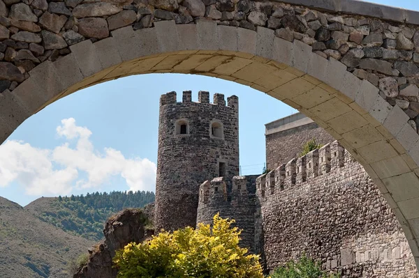 View Tower Arched Bridge Rabati Fortress Akhaltsikhe Georgia — Stock Photo, Image