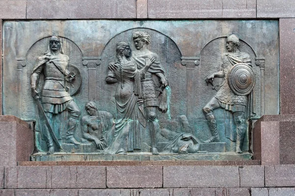 Нижняя Отделка Памятника Грузинскому Поэту Шота Руставели Тбилиси Грузия — стоковое фото