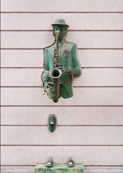 Bronze Statue Saxophonist Coming Wall Tbilisi Georgia — Stock Photo, Image