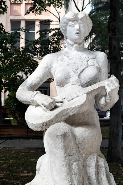 Fragment Pomníku Ishkhneliho Sester Domorodci Kutaisi Kvarteto Gruzínských Zpěváků Kteří — Stock fotografie