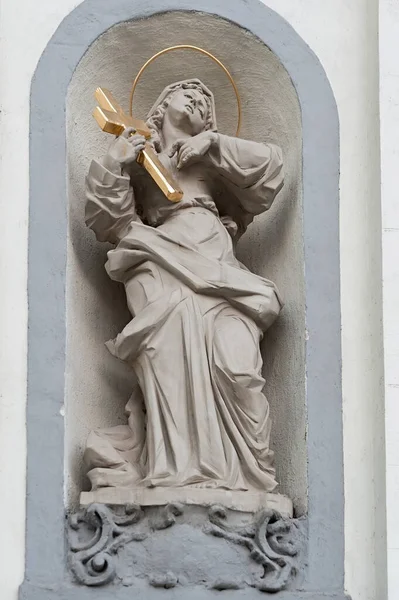 Rzeźba Fasadzie Głównej Katedry Tarnopolskiej Ukrainie — Zdjęcie stockowe