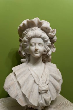 Zofia Potocka 'nın Bandinelli Sarayı' ndaki büstü, Pazar Meydanı, Lviv, Ukrayna