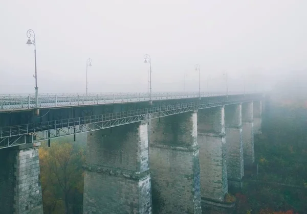 Puente Casco Antiguo Sobre Cañón Día Nublado Opaco Kamenets Podolsky — Foto de Stock