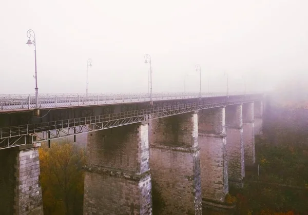 Puente Casco Antiguo Sobre Cañón Día Nublado Opaco Kamenets Podolsky — Foto de Stock