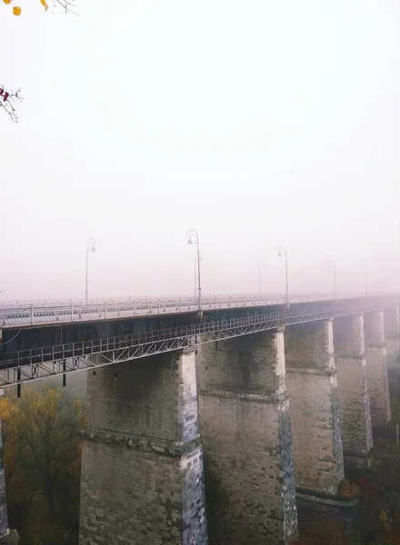 Puente Casco Antiguo Sobre Cañón Día Nublado Opaco Kamenets Podolsky — Foto de Stock