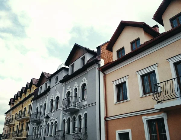 Widok Fasad Budynków Stylu Średniowiecza Stare Miasto Kamenets Podolsky Ukraina — Zdjęcie stockowe