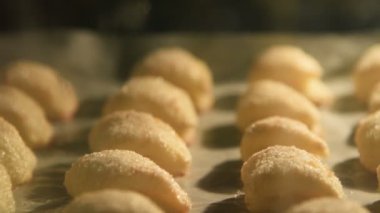 Fırında pişmiş pasta