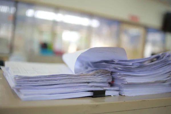 Papieren Zakelijke Documenten Van Onafgewerkte Gestapeld Bureau Archief Het Archief — Stockfoto