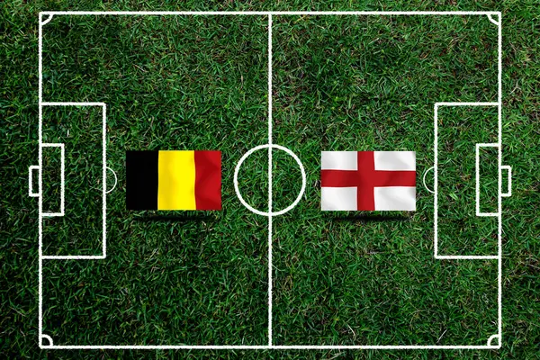 ベルギー代表とイングランド代表のサッカーカップ戦 — ストック写真