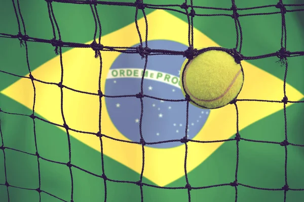 Bola Tênis Rede Fundo Bandeira — Fotografia de Stock