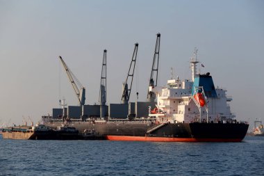 Okyanusta Uluslararası Konteyner Kargo Gemisi, Nakliye, Nakliye, Denizcilik Gemisi