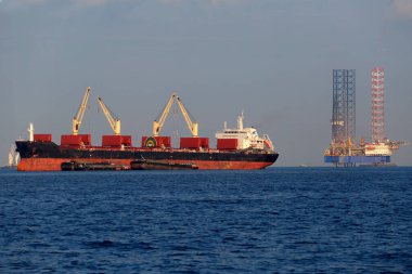 Okyanusta Uluslararası Konteyner Kargo Gemisi, Nakliye, Nakliye, Denizcilik Gemisi