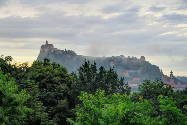 Riegersburg κάστρο πάνω από την πόλη της Riegersburg στη Στυρία, Aust — Φωτογραφία Αρχείου