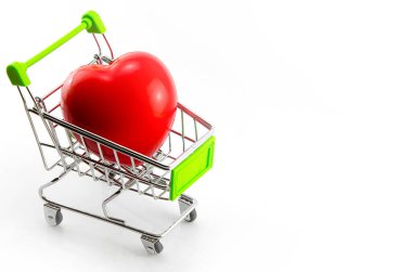 Sevgililer Günü konsepti: Sepetteki kırmızı kalp.