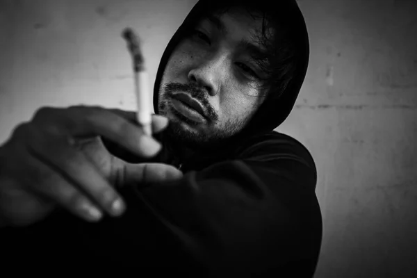 Asiatisk Man Depression Rökning Cigarett — Stockfoto