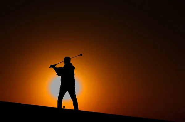 Golfa Shilluette Człowieka Grającego Golfa — Zdjęcie stockowe