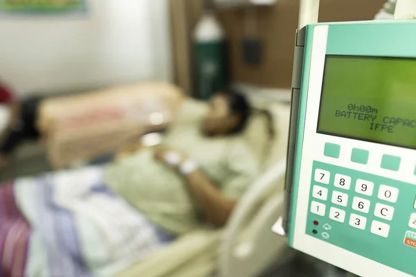 Herramientas de medición para tratar a un paciente en el hospital — Foto de Stock