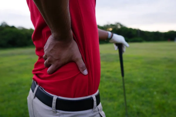 Golfista Drží Hůl Další Ruka Zádech Bolí Záda — Stock fotografie