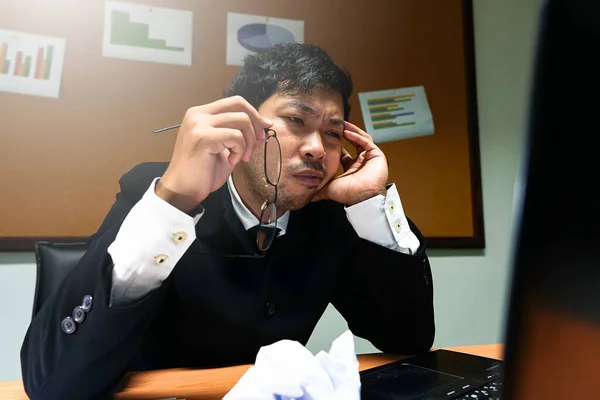 Ceo Asiático Homem Negócios Estressado Com Trabalho — Fotografia de Stock