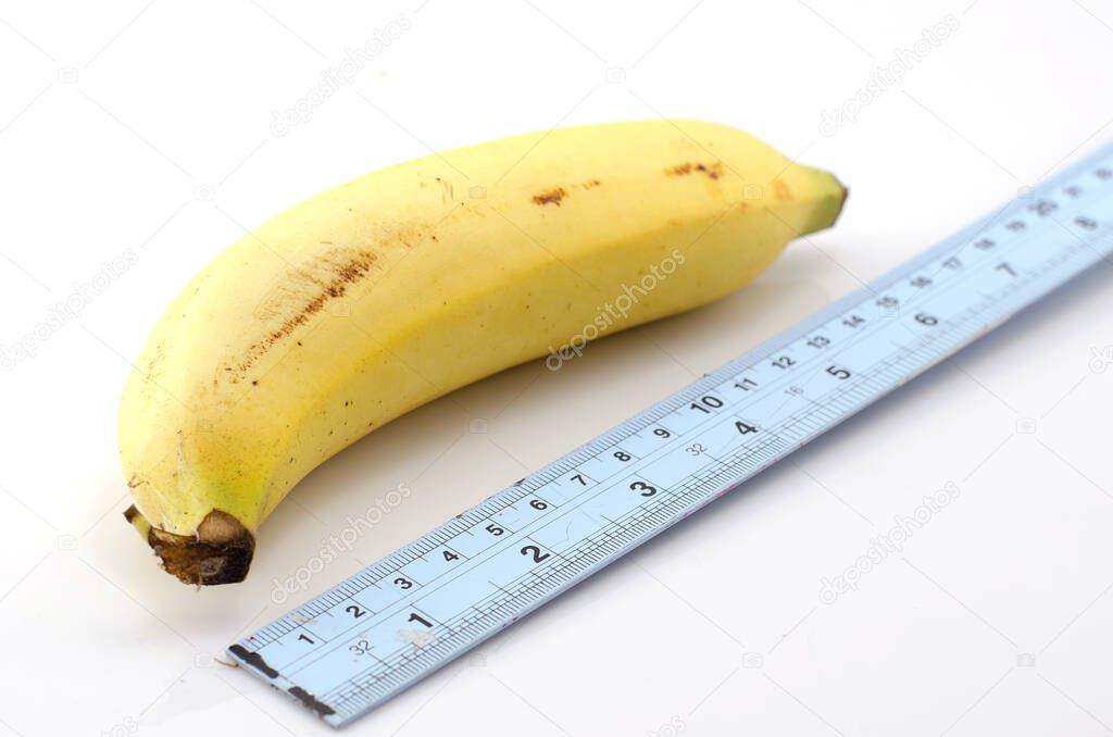 A ruler to measure the length of a banana. 