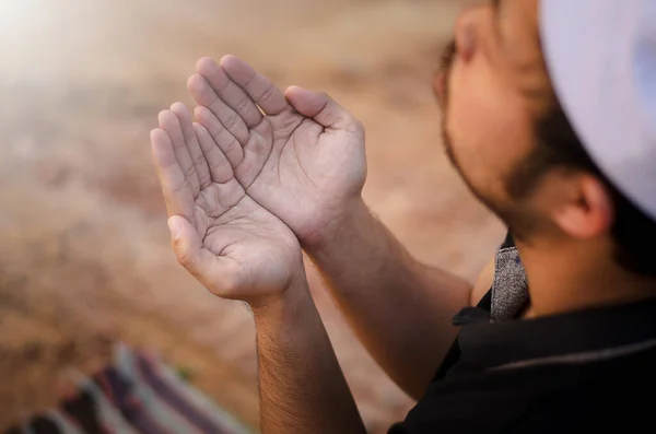 Muslim Young Man Praying — Stock Photo, Image
