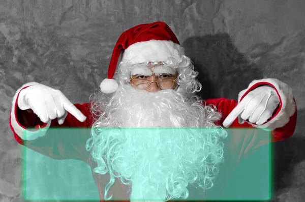 Père Noël Dans Fond Gris Avec Espace Copie Vide Place — Photo
