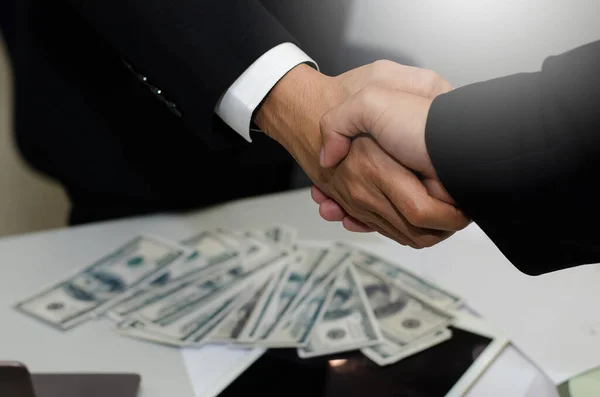 İş adamı Rüşvet Ortağı. Kavram