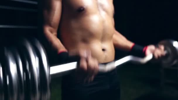 Záběry Muže Pracovní Době Cvičení Cvičení Tělocvičně — Stock video