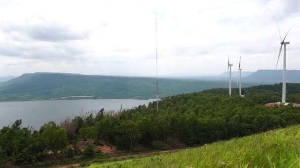 Technologie Paysage Éolienne Avec Nature Prairie — Video