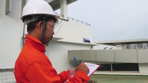 Engenheiro Inspeção Canteiro Obras — Vídeo de Stock