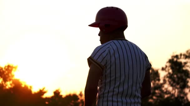 운동복을 야구를 아시아 — 비디오