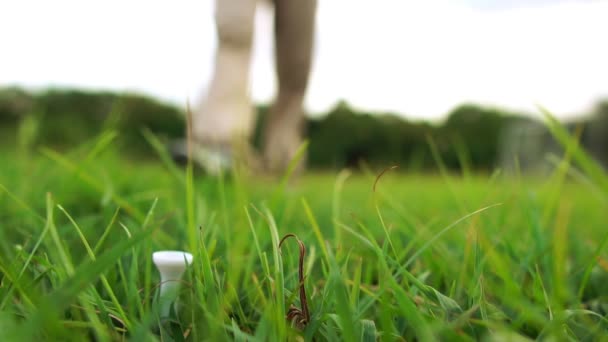 Closeup Man Playing Golf – Stock-video