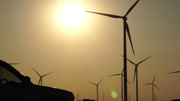 Secuencia Alta Definición Generadores Viento Durante Atardecer — Vídeo de stock