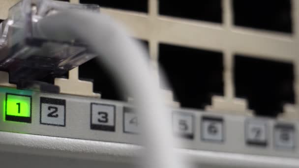 Câble Internet à l'intérieur ordinateur  