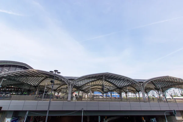 Blick auf den Kölner Hauptbahnhof — Stockfoto
