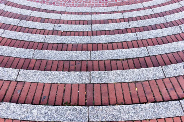 Escadarias de tijolo vermelho como fundo — Fotografia de Stock