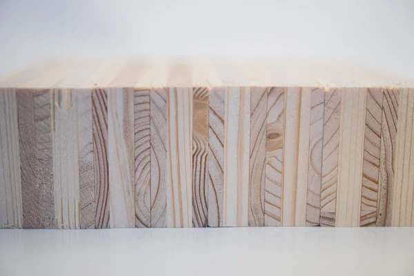 Blocos de madeira isolados sobre fundo branco — Fotografia de Stock