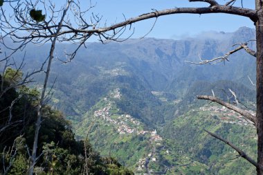 Madeira dağlarının görünümü