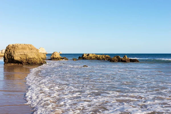 Strand von Praia da Rocha, Portimao Küste. Algarve — Stockfoto