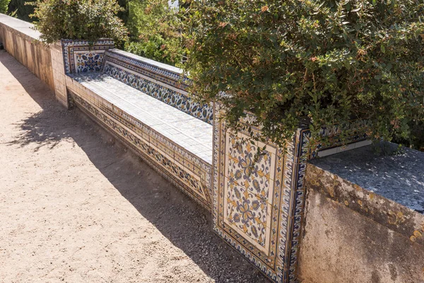 Bench with typical portuguese tiles in the park — Stock Photo, Image
