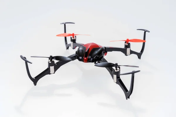 Quadcopter drone geïsoleerd op wit — Stockfoto