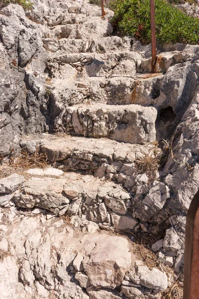 Natural stone stairs — Stock Photo, Image