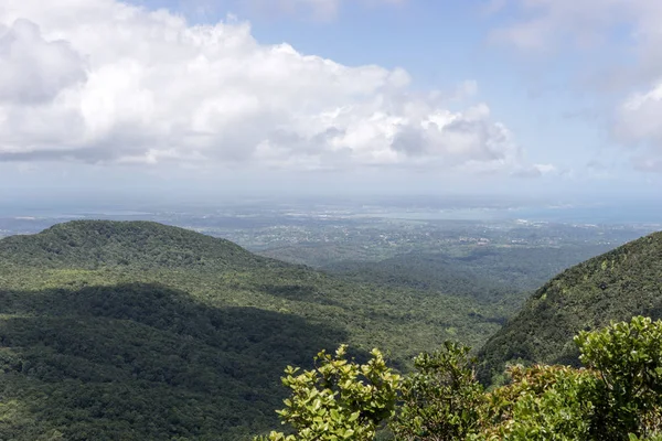 Vidéki táj a Karib-szigeten Guadeloupe — Stock Fotó