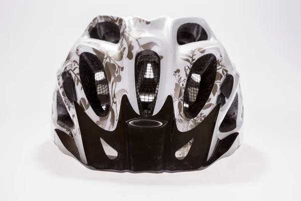分離された自転車のヘルメット — ストック写真