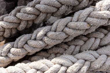 Birkaç güçlü ipler yakın çekim