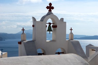 Santorini Yunanistan, bir Ortodoks Kilisesi'nin çan kulesi