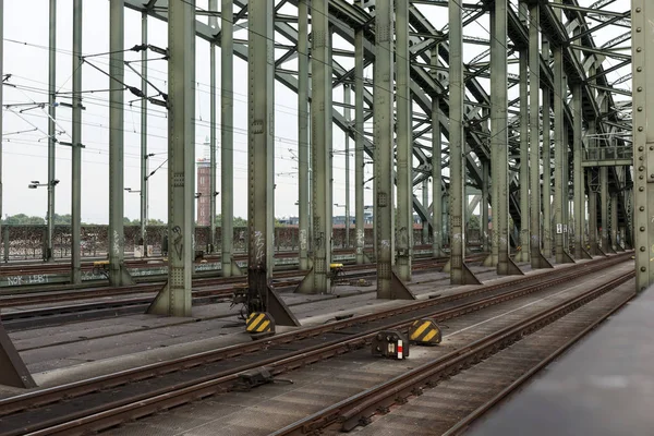 Antiguo Puente Ferroviario Acero Sobre Río —  Fotos de Stock