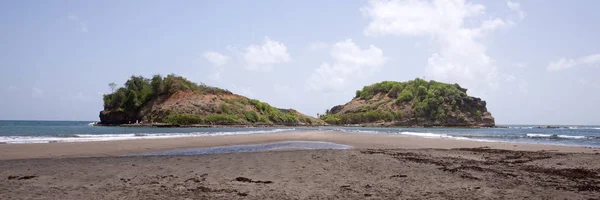 Dos Pequeñas Islas Frente Isla Martinica Caribe —  Fotos de Stock